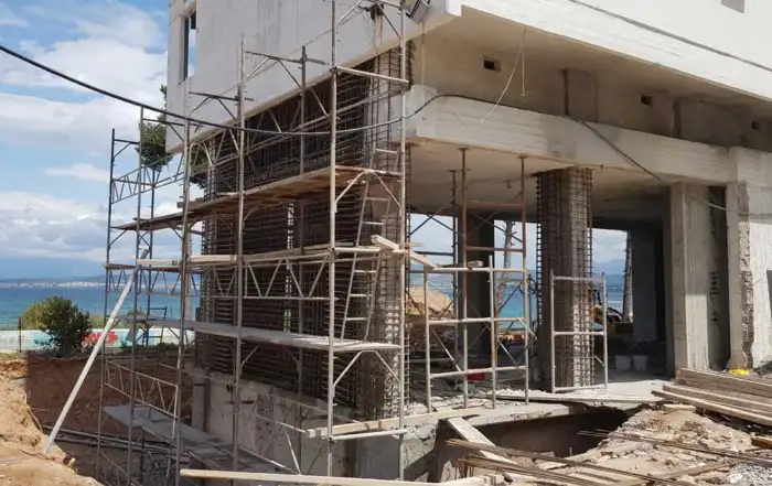 Nonlinear Structural Analysis in Engineering Practice - Case Studies